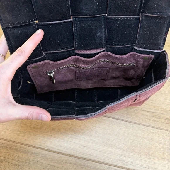 Purple Genuine Suede Leather Crossbody Bag - Made In Italy - Picture 6 of 10